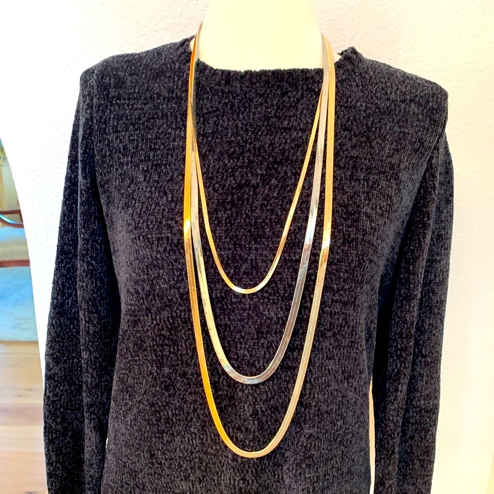 Liquid gold and silver necklace